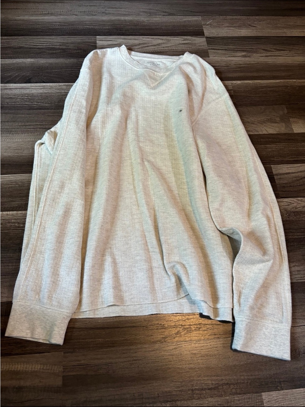 American Eagle long sleeve